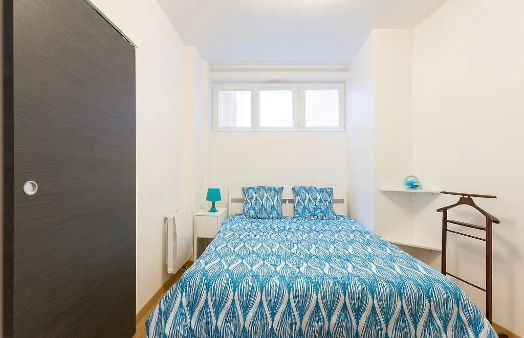 Appartement Petits Champs II Paris Bed & Breakfast