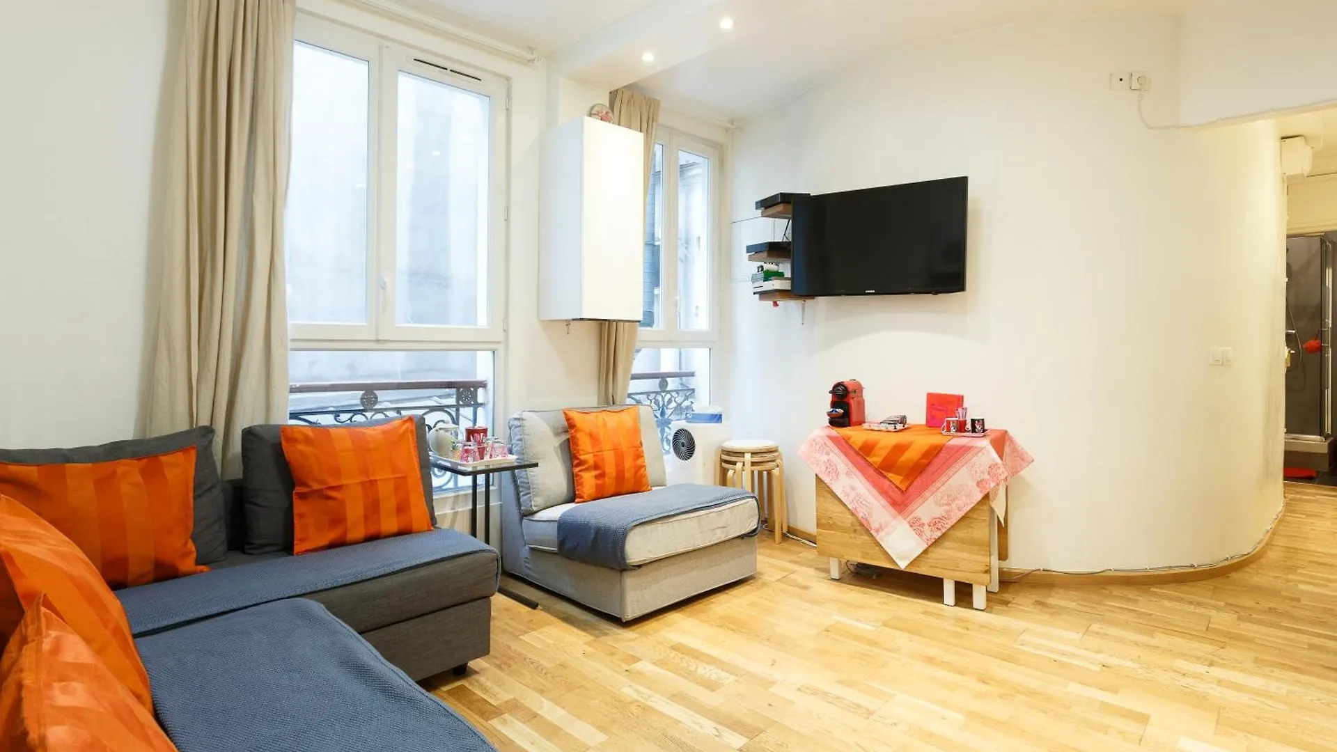 Bed & Breakfast Appartement Petits Champs II Paris